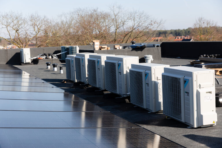 Nieuwbouw 12 appartementen Wezep inclusief warmtepompen en zonnepanelen installatie